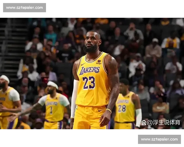 湖人对阵黄蜂比赛录像回顾詹姆斯领衔攻防精彩瞬间关键表现全解析